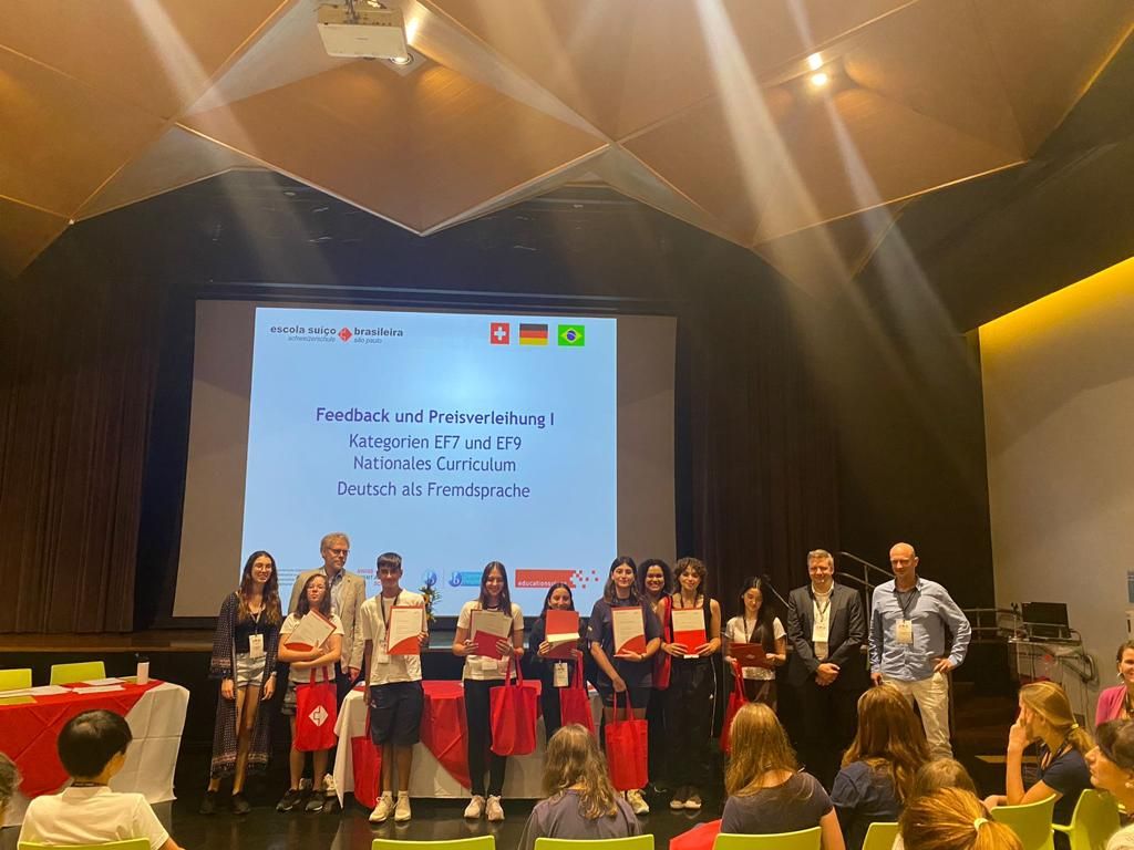 Concurso de Leitura na Escola SuíçoBrasileira de São Paulo Concurso de Leitura na Escola SuíçoBrasileira de São Paulo